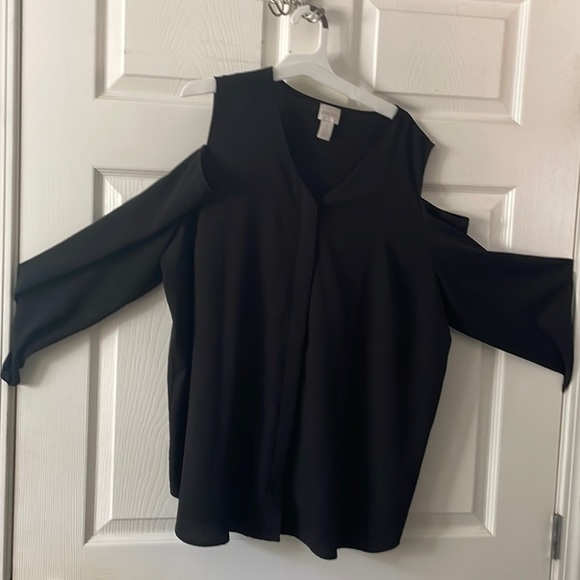 Chico’s 3 COLD SHOULDER white buttons Black blouse long sleeved v neck LNC - Picture 4 of 9